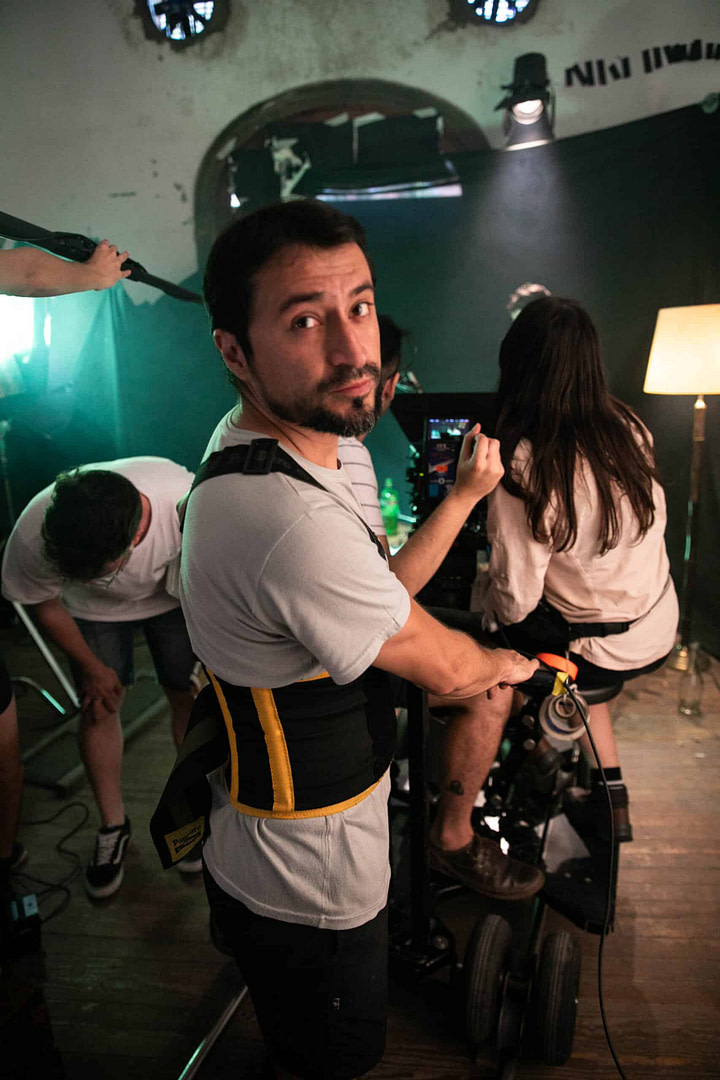 set backstage dolly camara film
